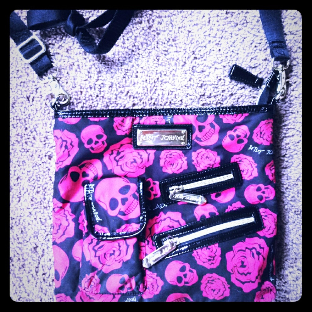 Betsy Johnson crossover purse